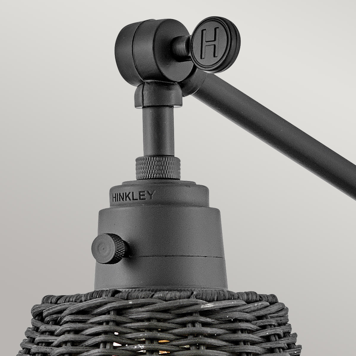 Vägglampa ARTI, svart, svart rottingskärm - Bild 6