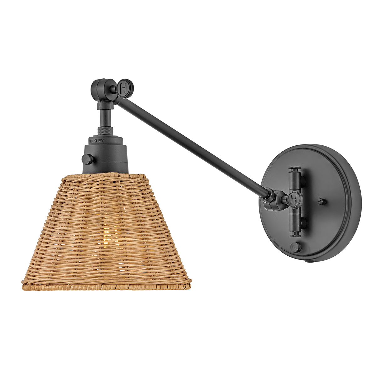 Vägglampa ARTI, svart, rottingskärm