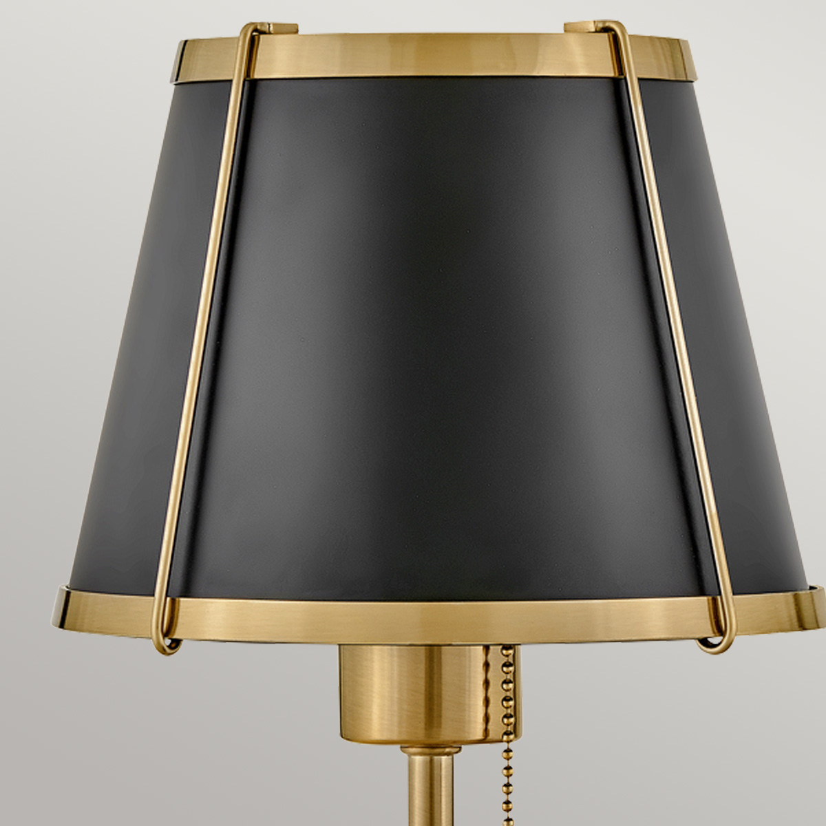 Vägglampa CLARKE, varm mässing och svart metallskärm - Bild 6