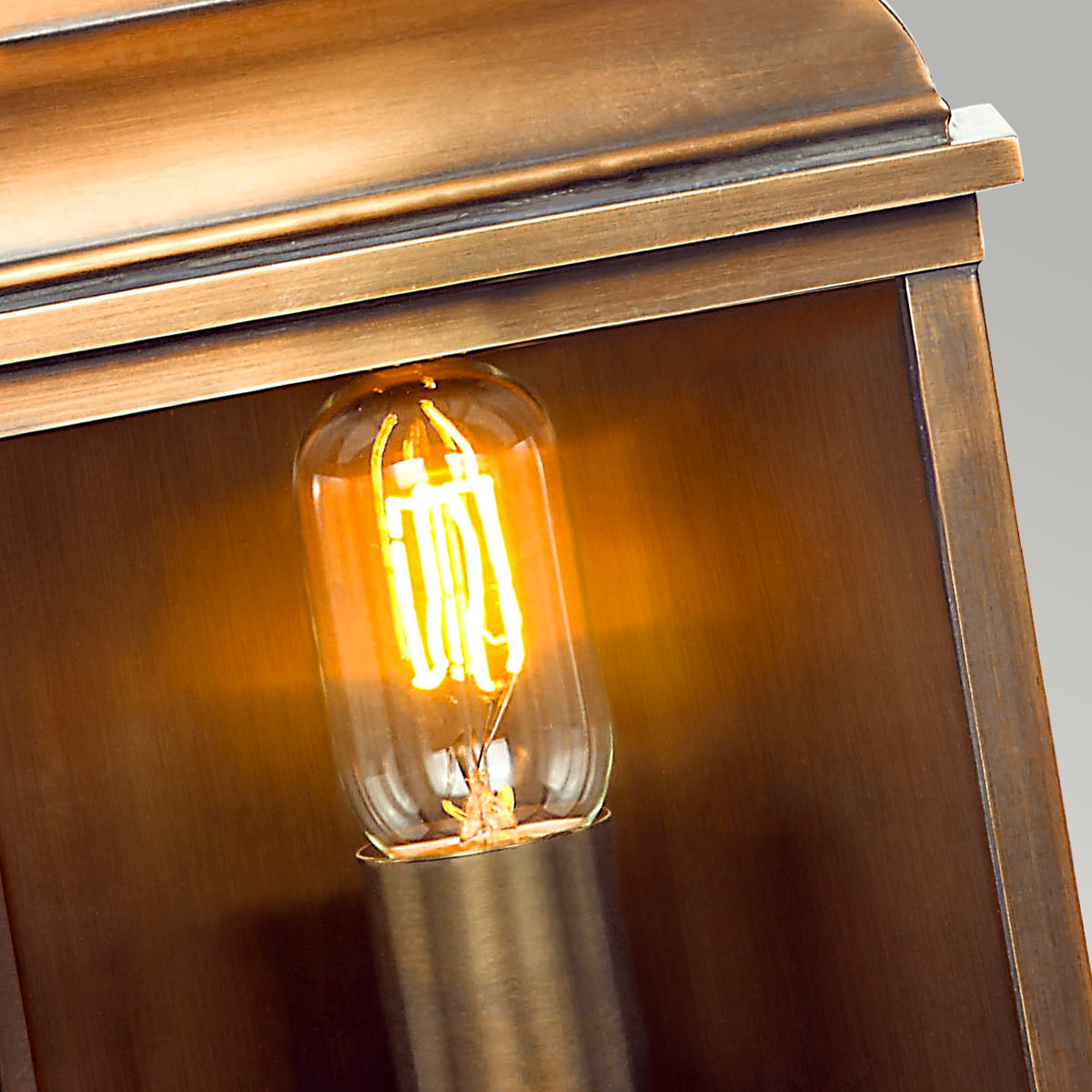 Utomhusvägglampa OLD BAILEY, antik mässing - Bild 4